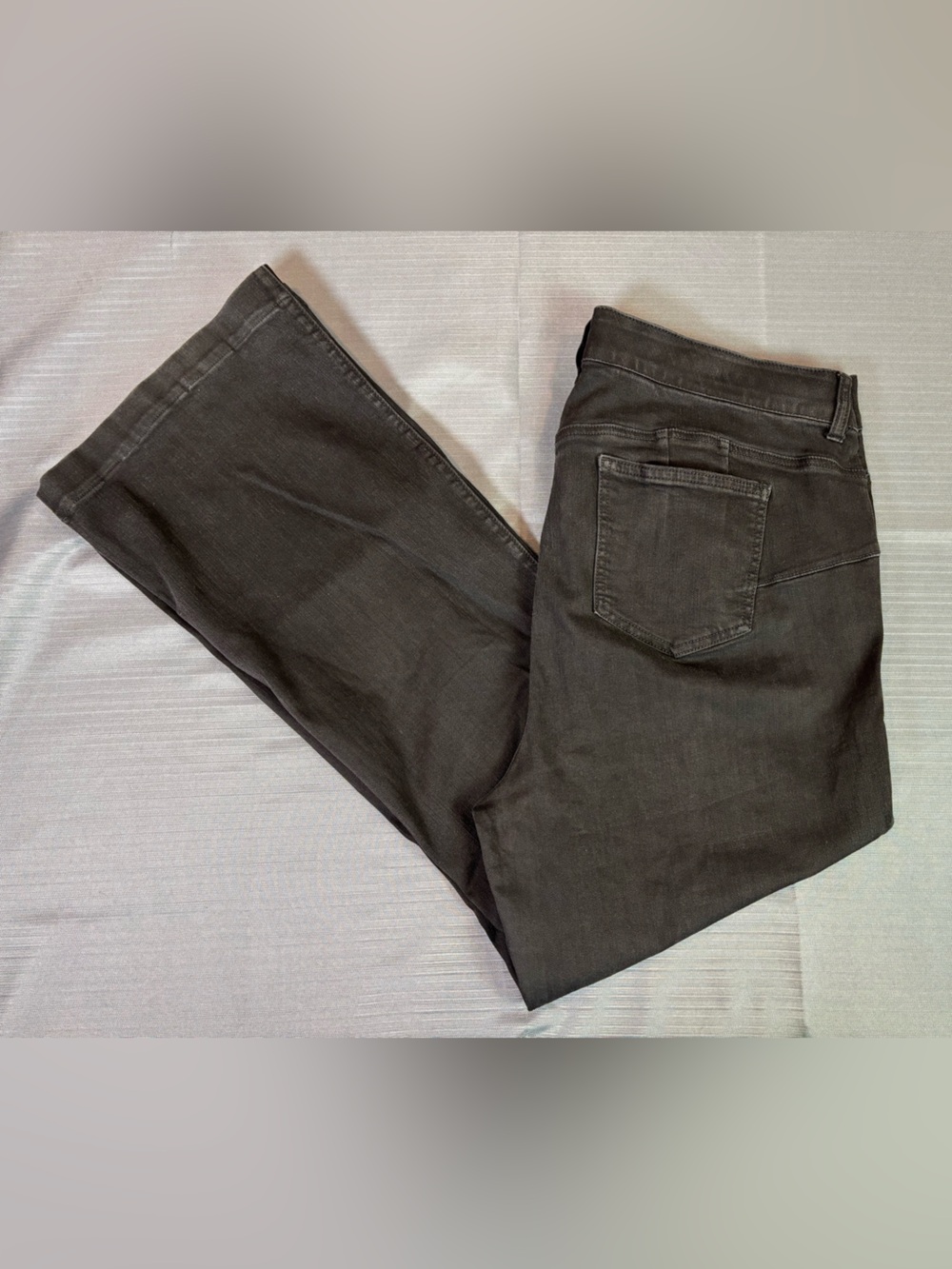 Torrid Bombshell Flare Premium Stretch High Rise Jeans Black 20R Plus Size
